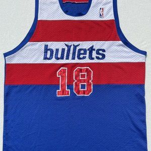 Vintage 1980’s Washington Bullets Jersey Fully Stitched #18 Size XL